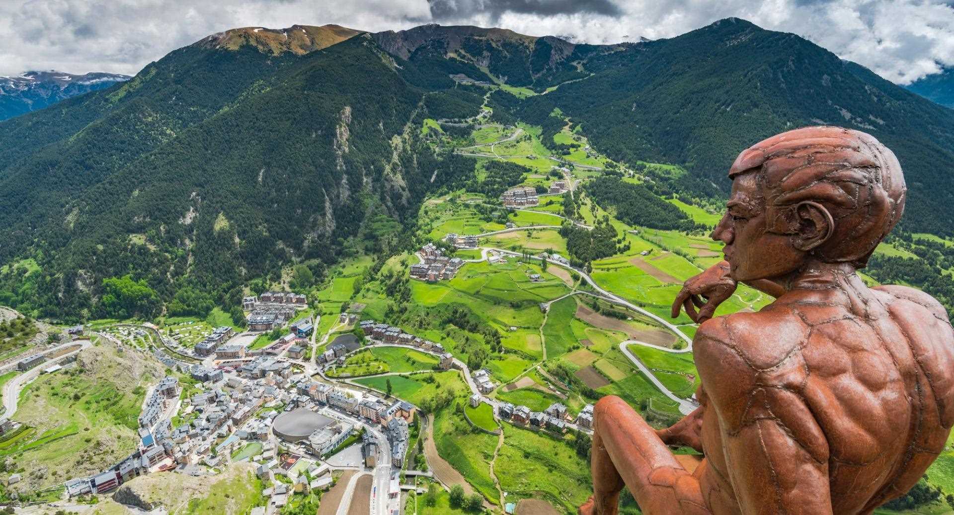 Point de vue du Roc Del Quer - Andorra_low